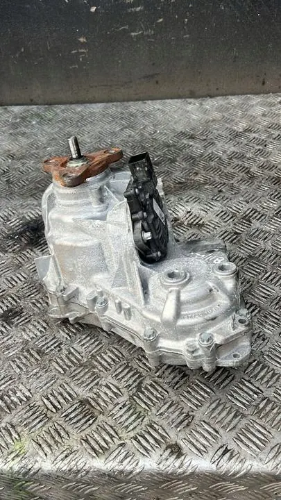 Transferväxel OEM 27105A50BD4 för BMW 5 G60 2024 image 2