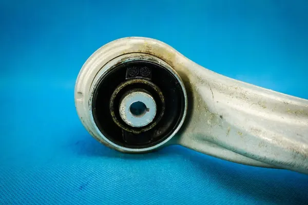 Braccio di Controllo Anteriore Destro Audi A8 S8 4H 4H0407694F image 3