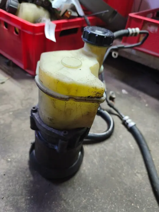 Bomba de direção assistida Renault Kangoo I Lift 1.5 DCI image 4