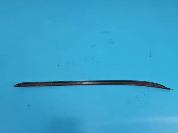 Etuoikea tuulilasin tiiviste OEM BM51-A03194 image 4