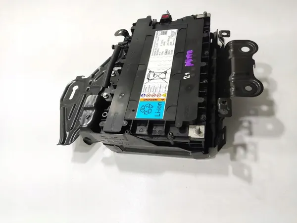 MHEV-accu OEM LX7A-10B759-AE voor Ford Puma 2019-2024 image 4