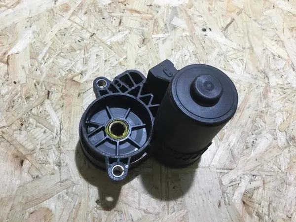 Jaguar F-Pace Takaoikean Jarrusatulan Moottori gx732k327be image 2