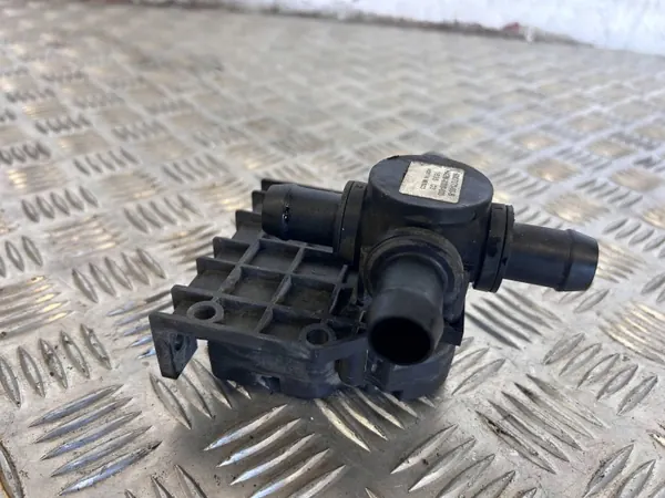 Calentador de líquido refrigerante Tesla Model X OEM 600737000B image 8