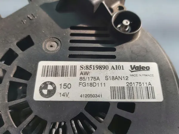 Kokonainen Vaihtovirtageneraattori BMW F20 2.0D 8519890 image 4