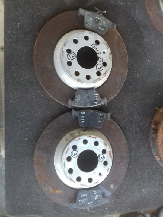 OEM 3g0615601a Disques & Plaquettes Frein Arrière image 2