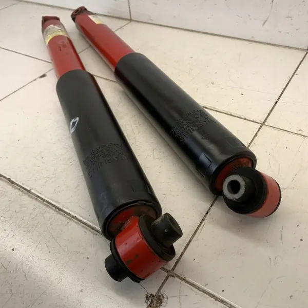 Stoßdämpfer vorne Paar OEM 789625852325952365236 image 4