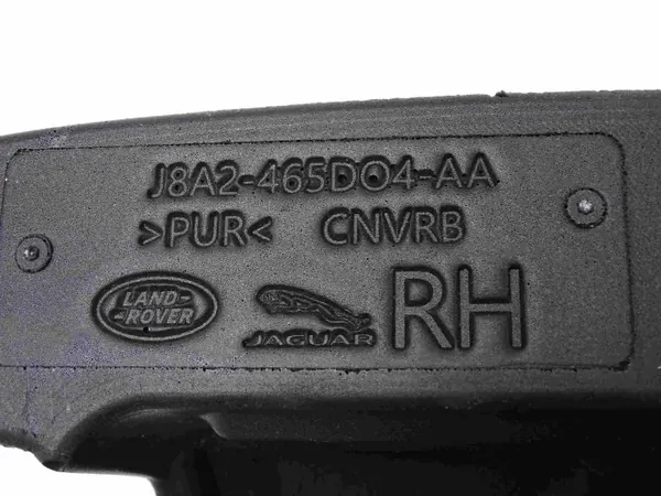 OEM J8A2465D04AA äänieristysvaahto takapyörän kaarille image 4