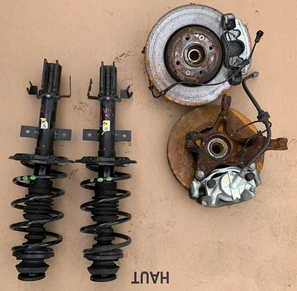 Assemblaggio ammortizzatore anteriore Dacia Jogger 1.5 DCI destro image 3