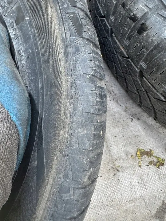 Hankook Kinergy 4S H740 175/65R15 Däck image 6