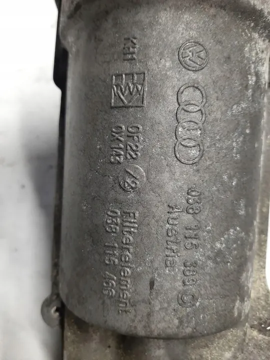 GOLF IV A4 B6 1.9 TDI Olje Filterhus 038115389C image 2