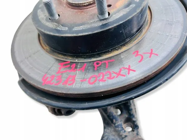 Pivot de Suspension Arrière Droit OEM OYT26796 image 5
