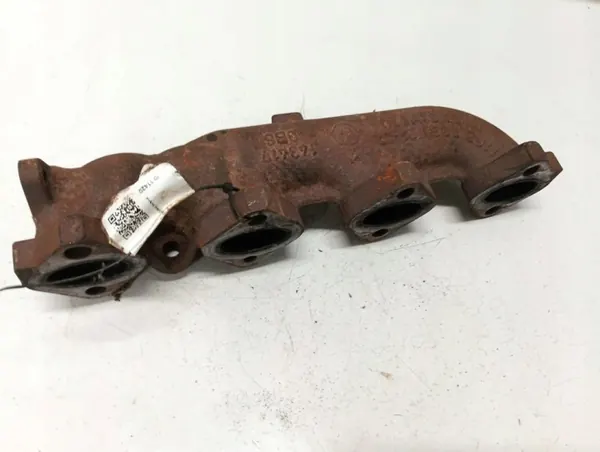 Colector de escape OEM 1162779176202 para BMW Serie 1 image 3