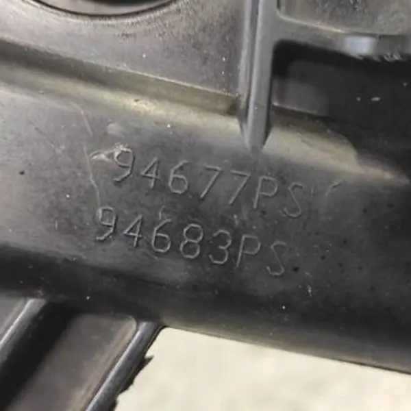 Toyota Oljefilterfäste OEM 94683PS - 2.0L Diesel image 5