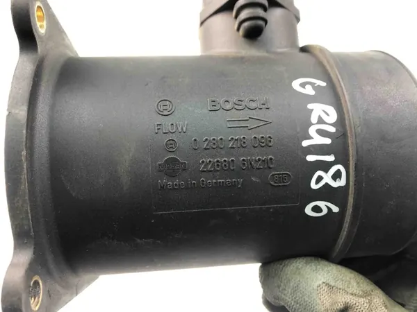 Luftmassenmesser Nissan Primera P12 2.0 16V image 2