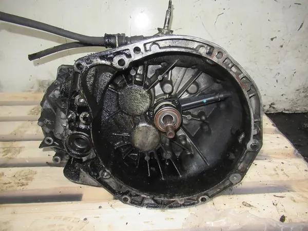 Manuaalivaihteisto Renault Espace 4 1.9 DCI 7701716759 image 2