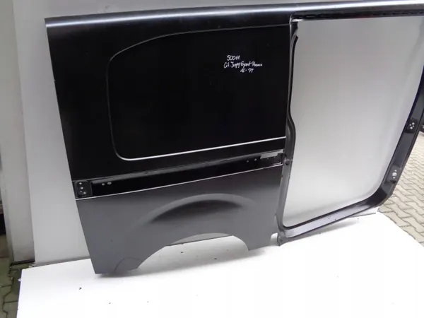 OEM 1685065480 Aile Arrière Droite Citroen Jumpy image 3