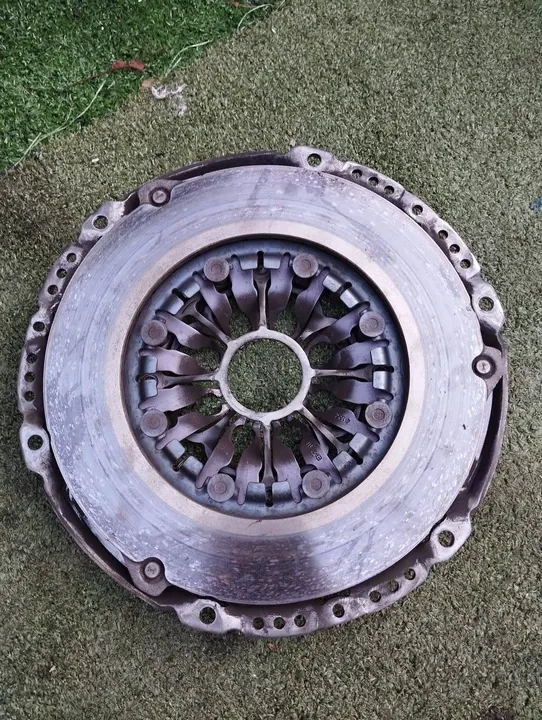 Kaksoismassaväkäri Renault Koleos I Laguna III X-Trail 2.0 DCI image 8