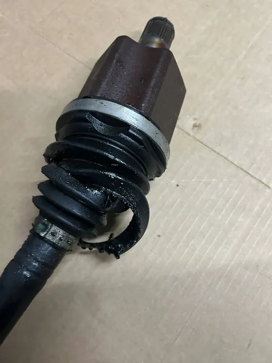 Fram vänster drivaxel Audi VW Skoda 5Q0407271CR image 3