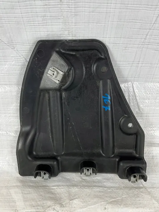 Mercedes GLE 167 Cubreparachoques Derecho OEM A1675202900 image 2