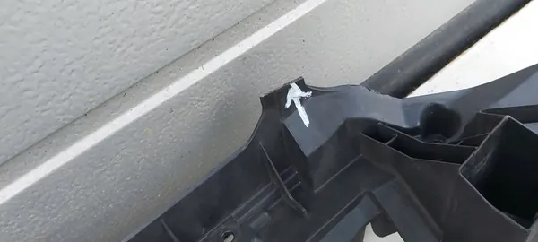 AUDI Q3 II Grill Reinforcement 83F853692 image 5