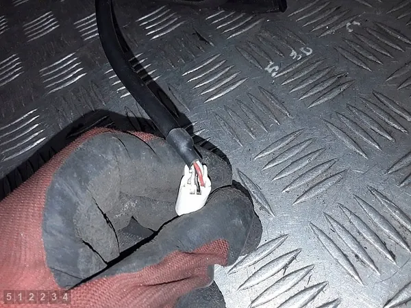 Vasen peili Toyota Yaris II 2009 image 5