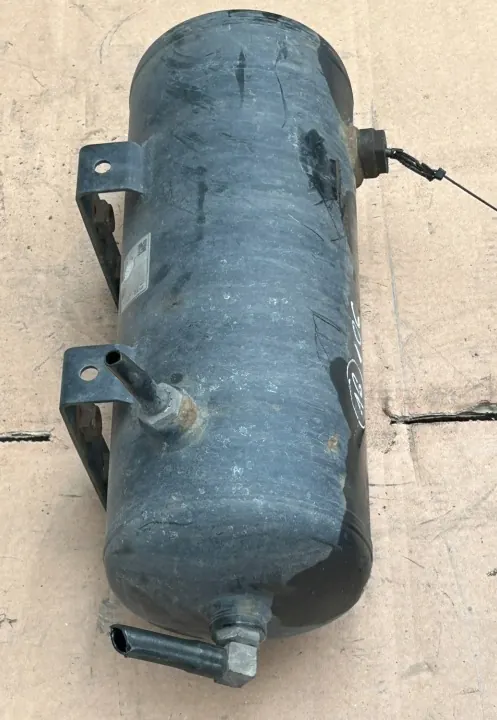 Ilmasäiliö OEM 2119941 7L DAF XF 106 Euro 6:lle image 3