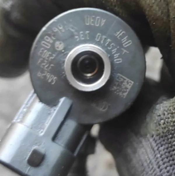 Injektor 0445110135 Bosch Citroen Peugeot 1.4 HDi image 10