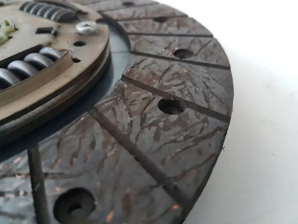 Disque d'embrayage Nissan Juke I F15 JX00C image 2