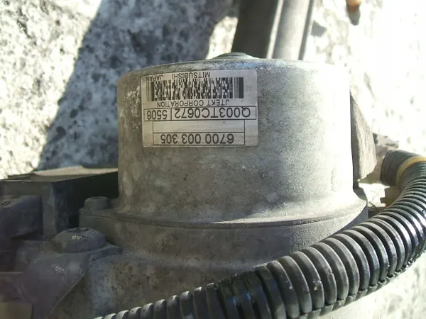Peugeot 208 I Stuurhuis OEM 6700003305 6820000190 image 4