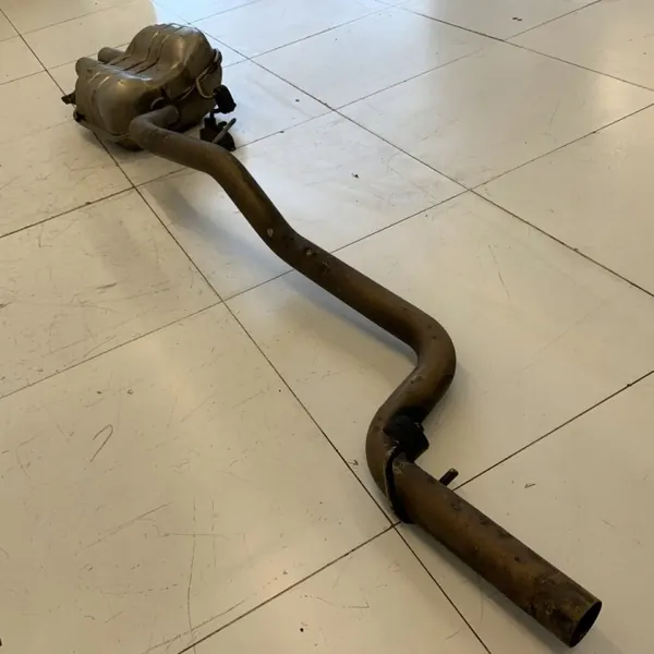 OEM 3C0253611AF takapäävaimennin VW Passat B6:lle image 5