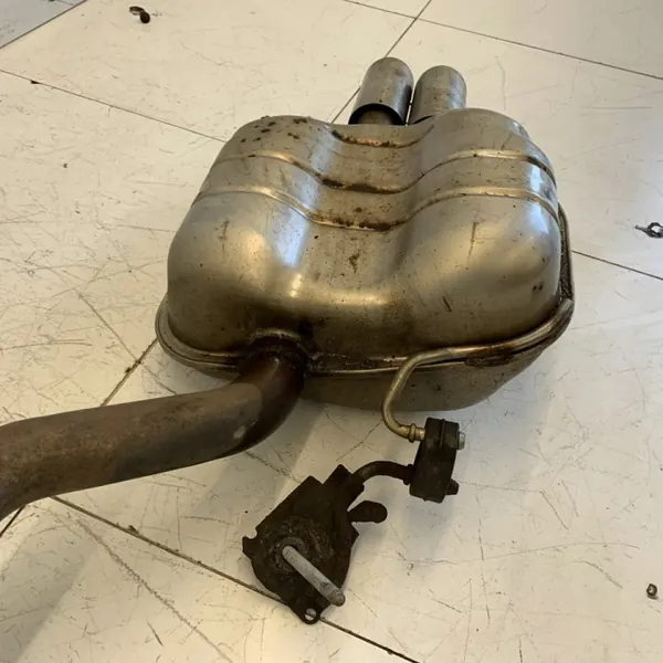 OEM 3C0253611AF takapäävaimennin VW Passat B6:lle image 6