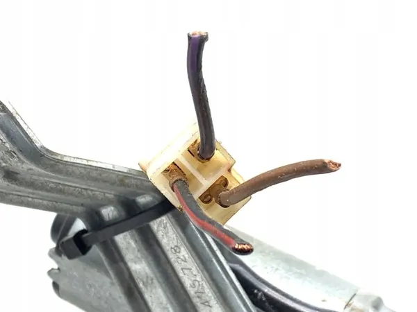 Heckwischermotor Mercedes W639 1997-2003 A6388200208 image 3