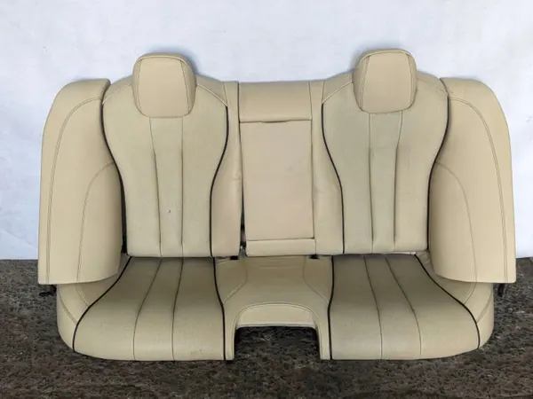 Conjunto Interior BMW VOLLLEDERAUSST - Bancos & Consola image 5
