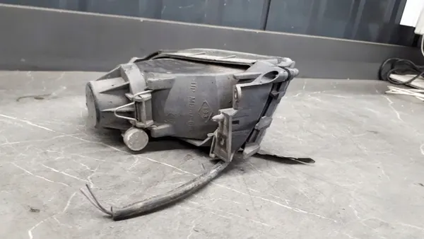 Farol Esquerdo Renault Laguna I Kombi 93-98 OEM 7701040680 image 5