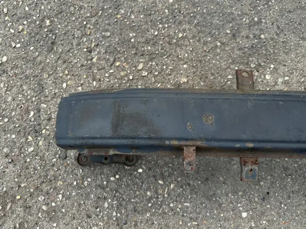 KIA SPORTAGE III Etu Vahvistus 10-15R OEM 86530-3W000 image 2