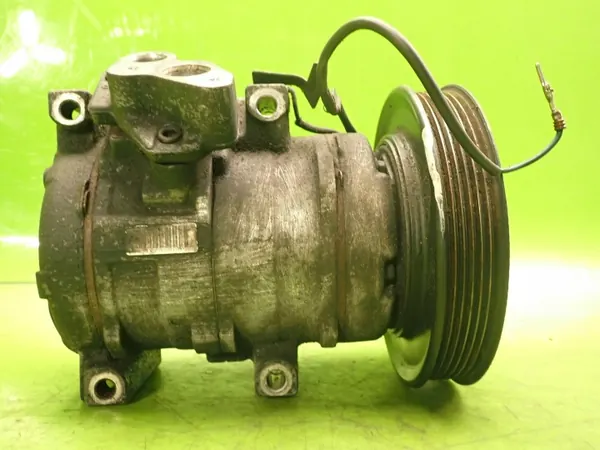 Compresseur climatisation Honda Accord 2001 OEM 4472009895 image 7