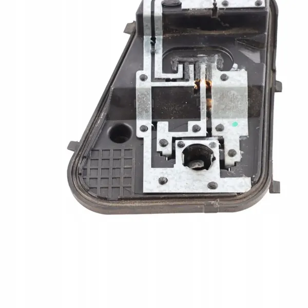 VW Touareg 7L Achterlichtfitting OEM 7L6945257 image 3