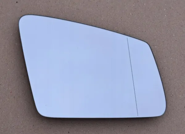 MERCEDES W221 W246 Oikea Peilisisus OEM A2468100221 image 3