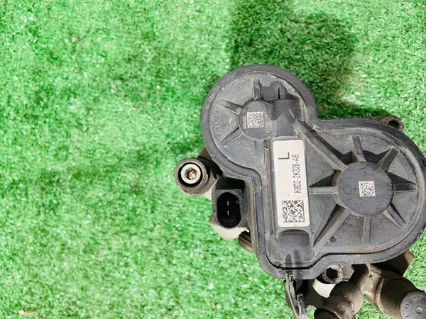 Vasen takajarrusatula Land Rover L550 FK72-2553-AA image 8