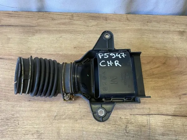 Toyota C-HR 2020 luftintagsledare OEM 177520T060 image 5