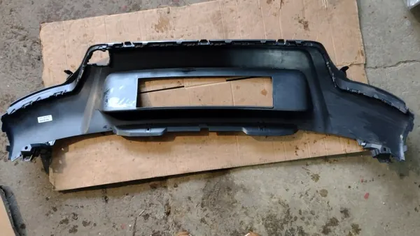 SEAT Ateca FR Spoiler OEM 575807568E - Käytetty image 4