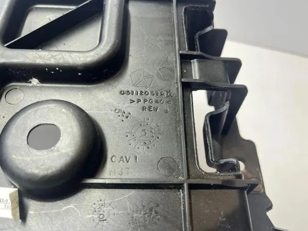 Support batterie Maserati Levante OEM 05112061A image 3