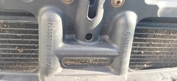 Reforço Frontal VW Golf V 1K0805588G image 4