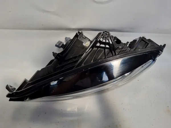 Volvo V60 II S60 Vasemman Puolen Lamppu 32314189 image 3