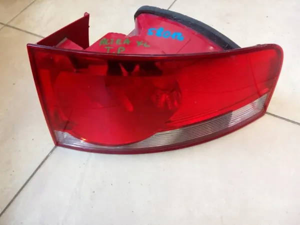 Seat Altea XL Achterlamp OEM 5P8945096A Gebruikt image 3