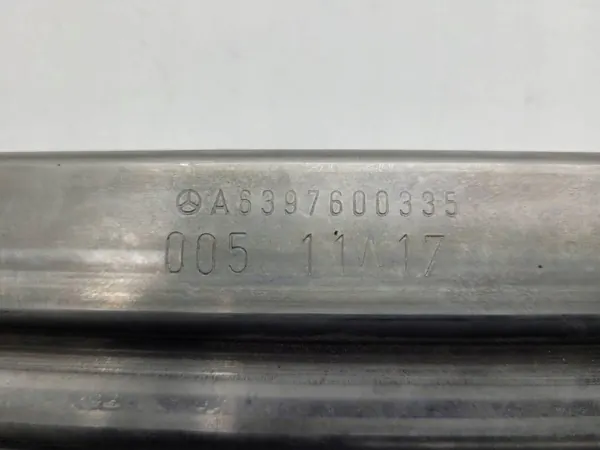 Führungsschiene Schiebetür Rechts OEM A6397600335 image 8