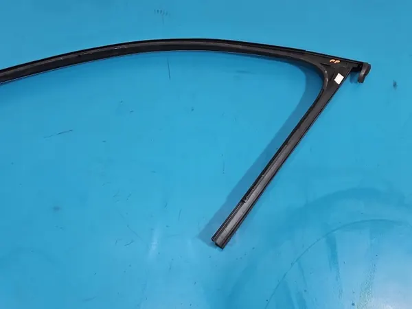 Garniture Porte Avant Droite Skoda Superb III OEM 3V0837432 image 6