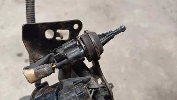 MAZDA 6 GH 08-12 2.2 D Exhaust Pressure Sensor R2BF-182B2 image 4