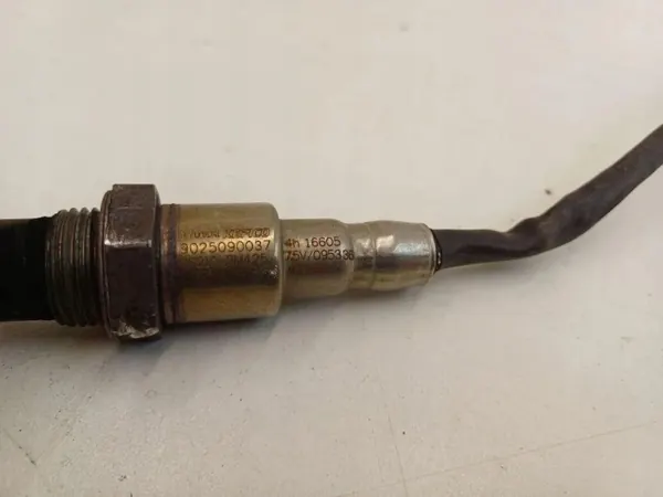 Lambdasonde OEM 392102M425 voor Hyundai Tucson IV image 3