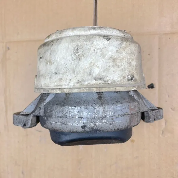 Soporte de Motor MERCEDES W212 W218 3.0CDI a2122403217 image 2